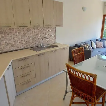 Villa Renovu Premium