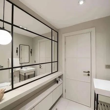 Renovu Premium By Helis Vilă *